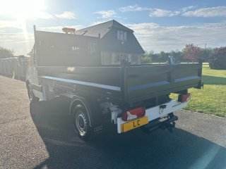/photos/1343/6eb154e5-36c3-6713-68c2-bb22b6e80cf2_i320x240.jpg